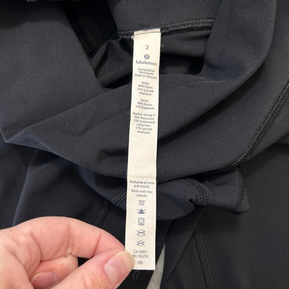 Lululemon Wunder Under Hi-Rise Mesh Tight 25” Black Rose Jacquard | Size 2 - Picture 3 of 5